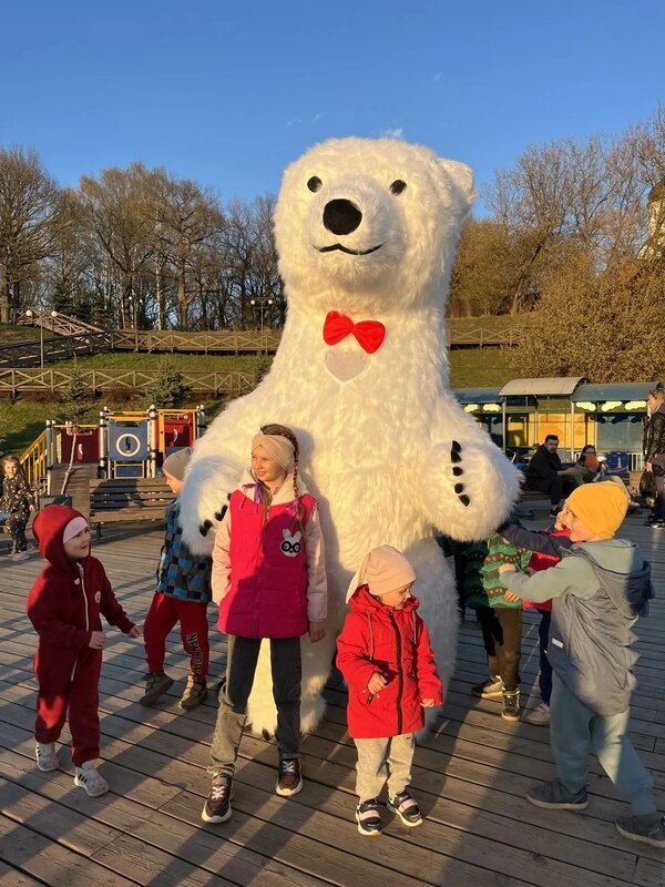 2024 Popular Cute Polar Bear Mascot Inflatable Costume 2m/2.6m/3m Giant Plush Doll Cosplay Panda