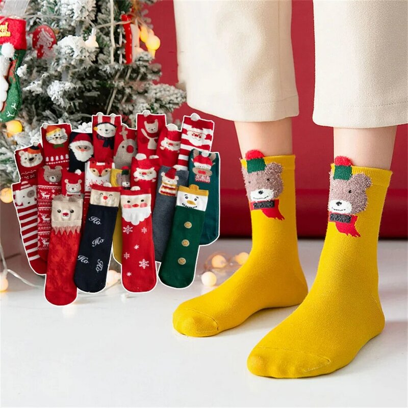 Chaussettes de Noël mi-tube en coton pour femmes et filles, chaussettes chaudes, dessin animé mignon, couple, cadeaux de nouvel an, hiver, 1 paire