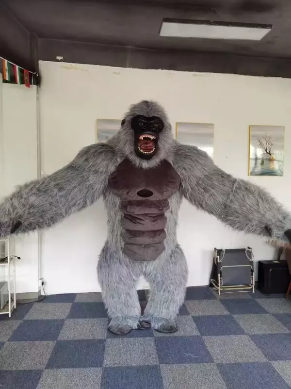 Real Life Inflatable King Kong Costume Full Mascot Suit Giant Adult Fur Gorilla Cosplay Fancy Dress for Events Party